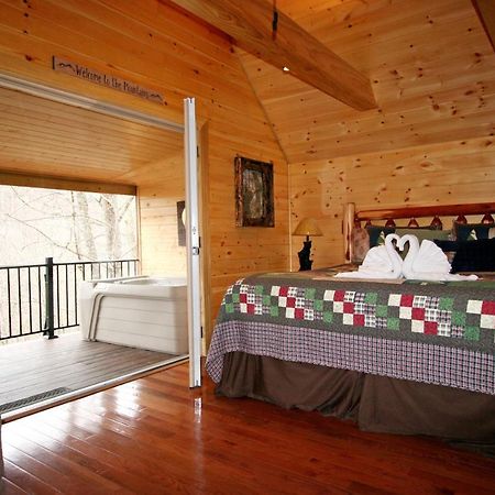 Lovin' Inn Гетлинбург Екстериор снимка