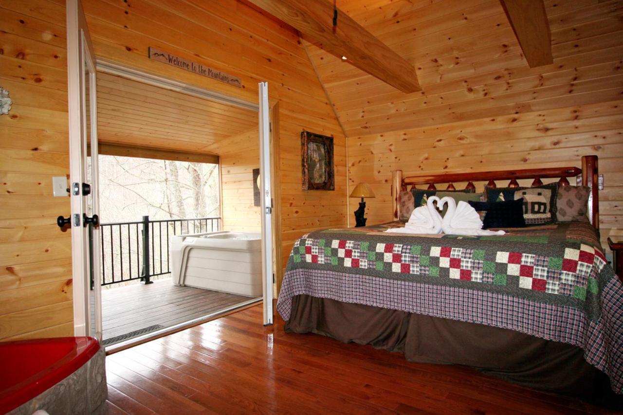 Lovin' Inn Гетлинбург Екстериор снимка